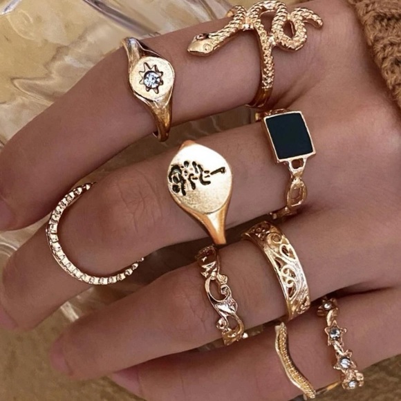 3/ $20 Rhinestone & Snake 9 Pc Ring Set - Picture 2 of 8